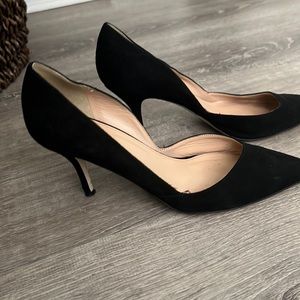 Black J.Crew suede pumps
